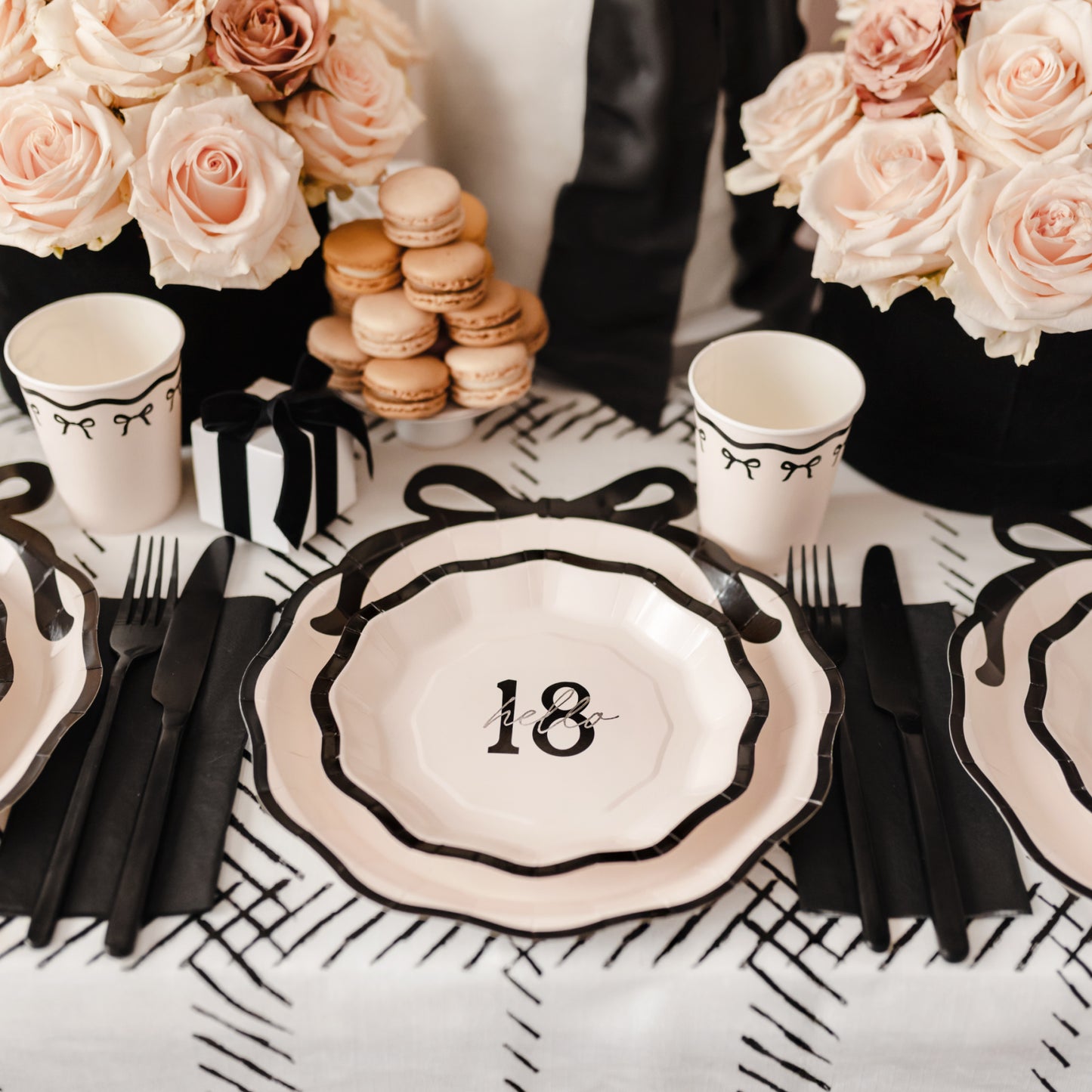 Bow Party Cups - Cream & Black (6 Pack)