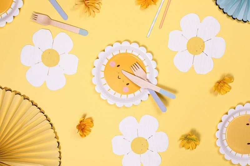 Daisy Shaped Party Napkins For Easter