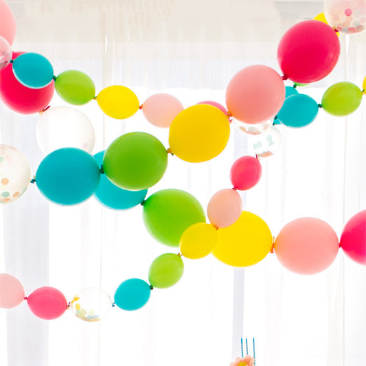 Linking Balloon Garlands UK