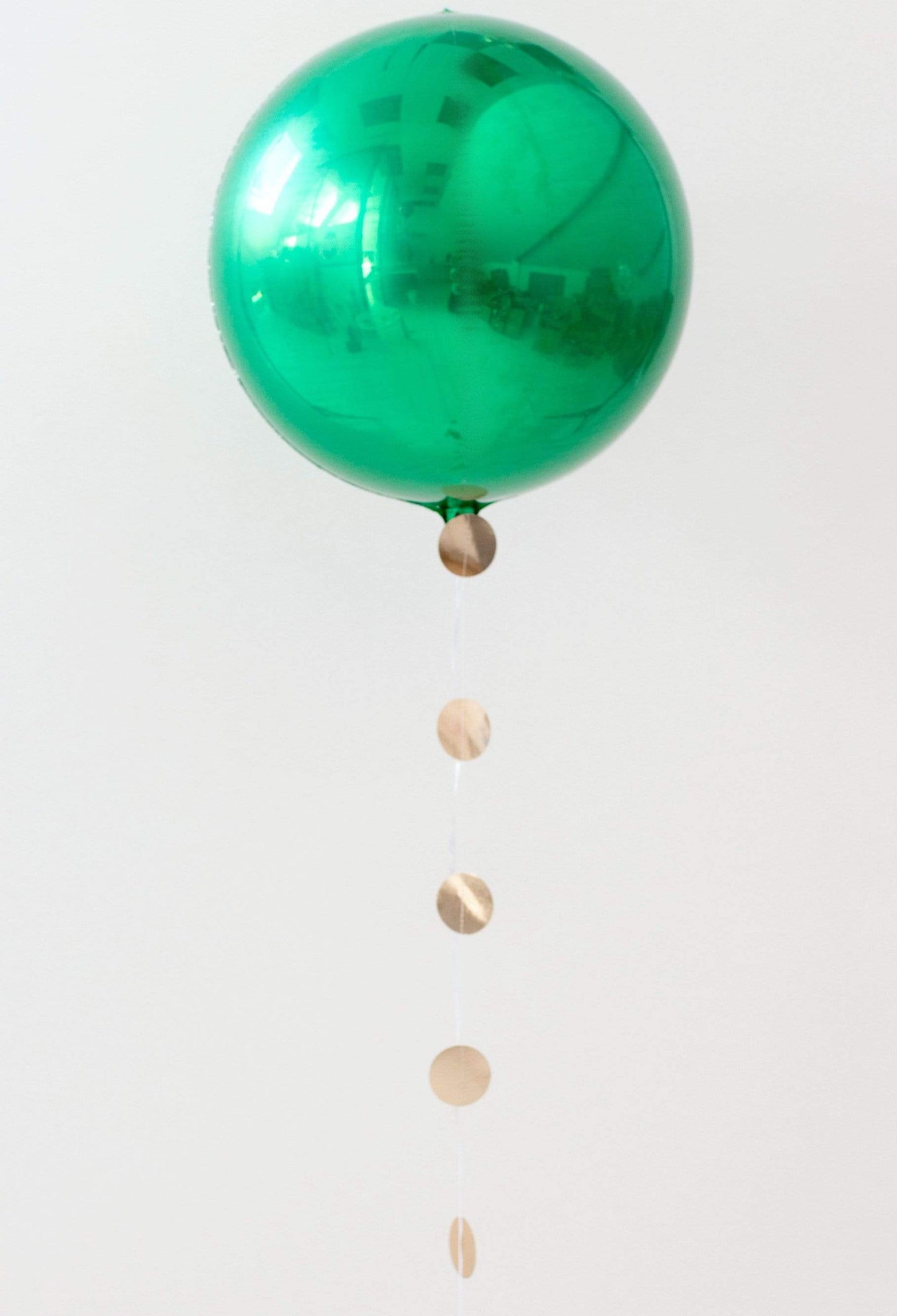 Orb Balloons 16" | Green Orbz Balloons | Helium Balloons for Events Amscan