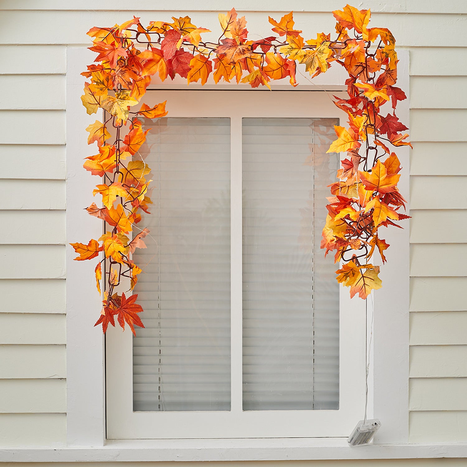 Reusable Autumn Leaf Garland | Fabric Fall Decoration