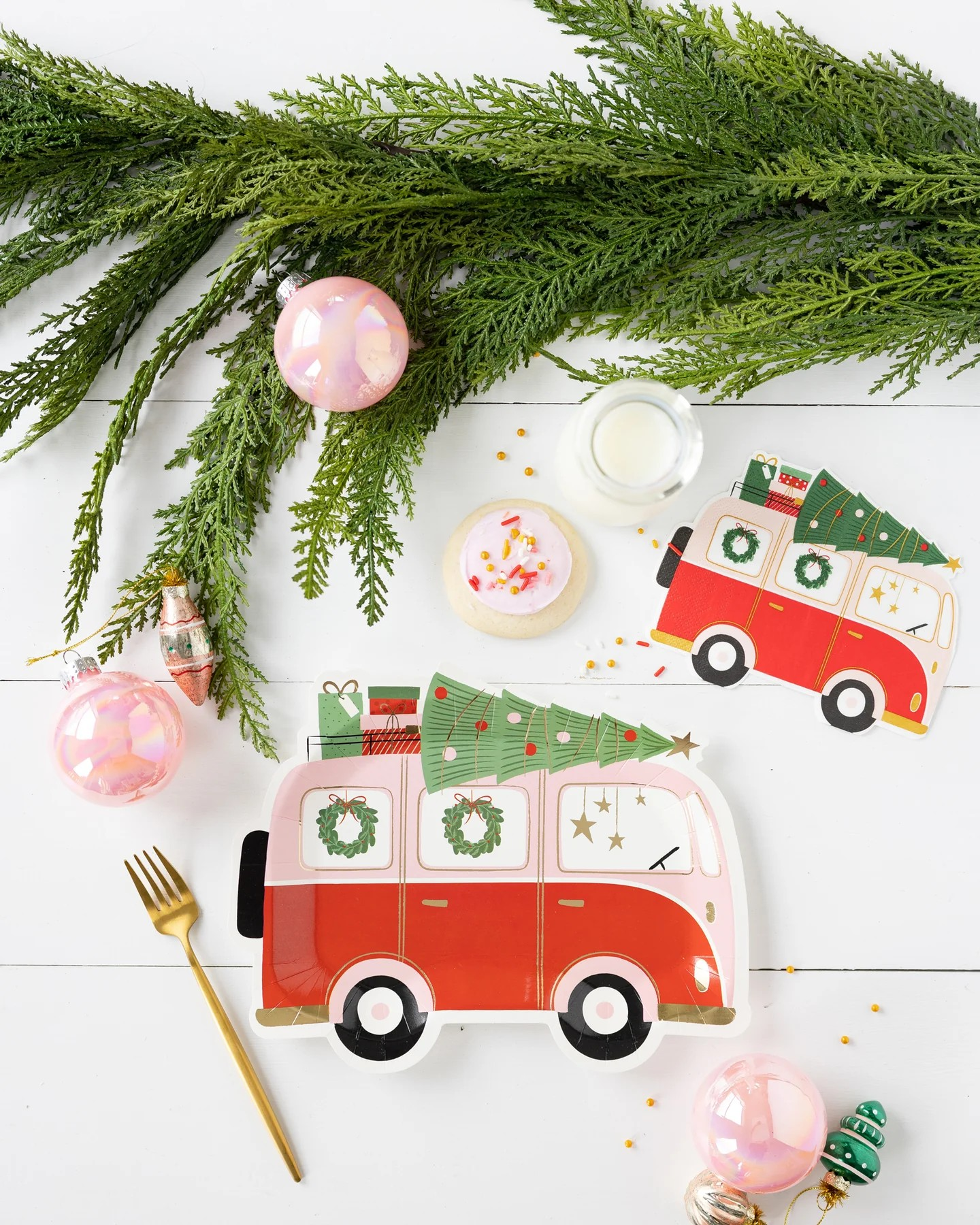 Christmas Camper Van Party Plates UK