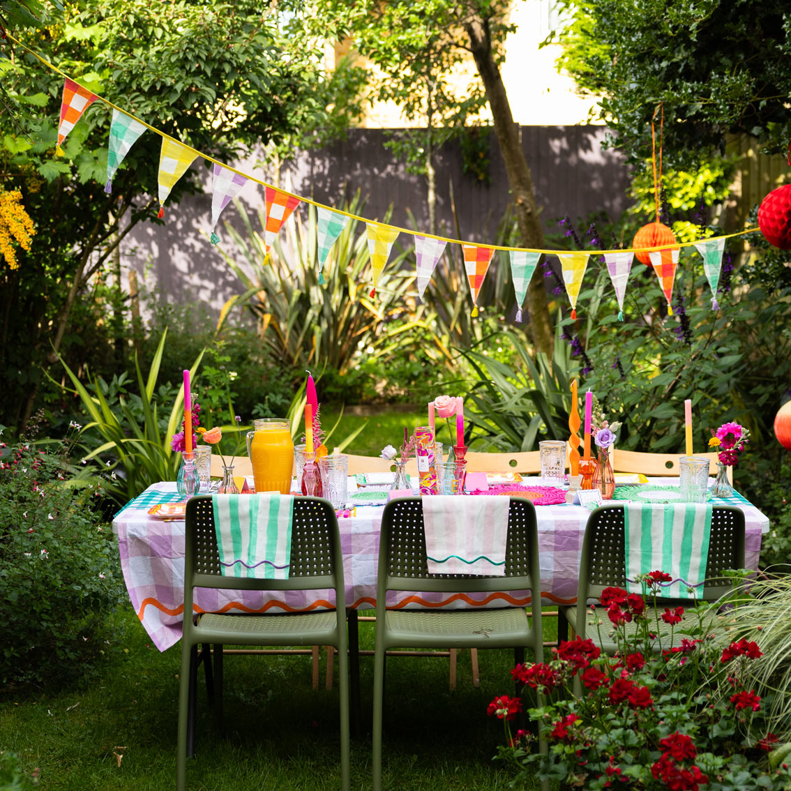 Fabric Gingham Bunting - Talking Tables - Pretty Little Party Shop