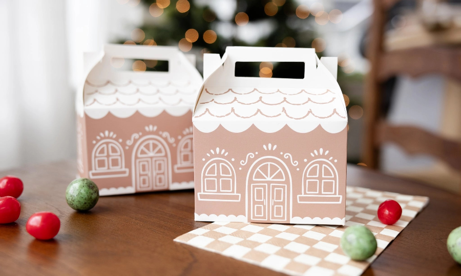 Gingerbread House Treat Boxes