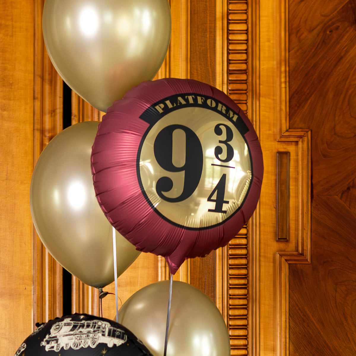 Harry Potter Platform 9¾ Balloon | Hogwarts Party Balloon