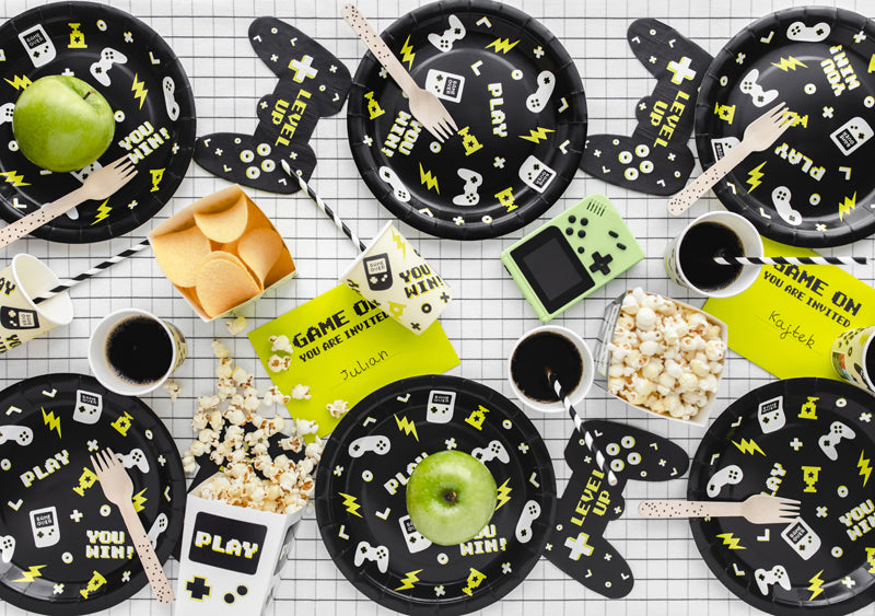 Gamer Party Supplies | Gaming Party Plates UK