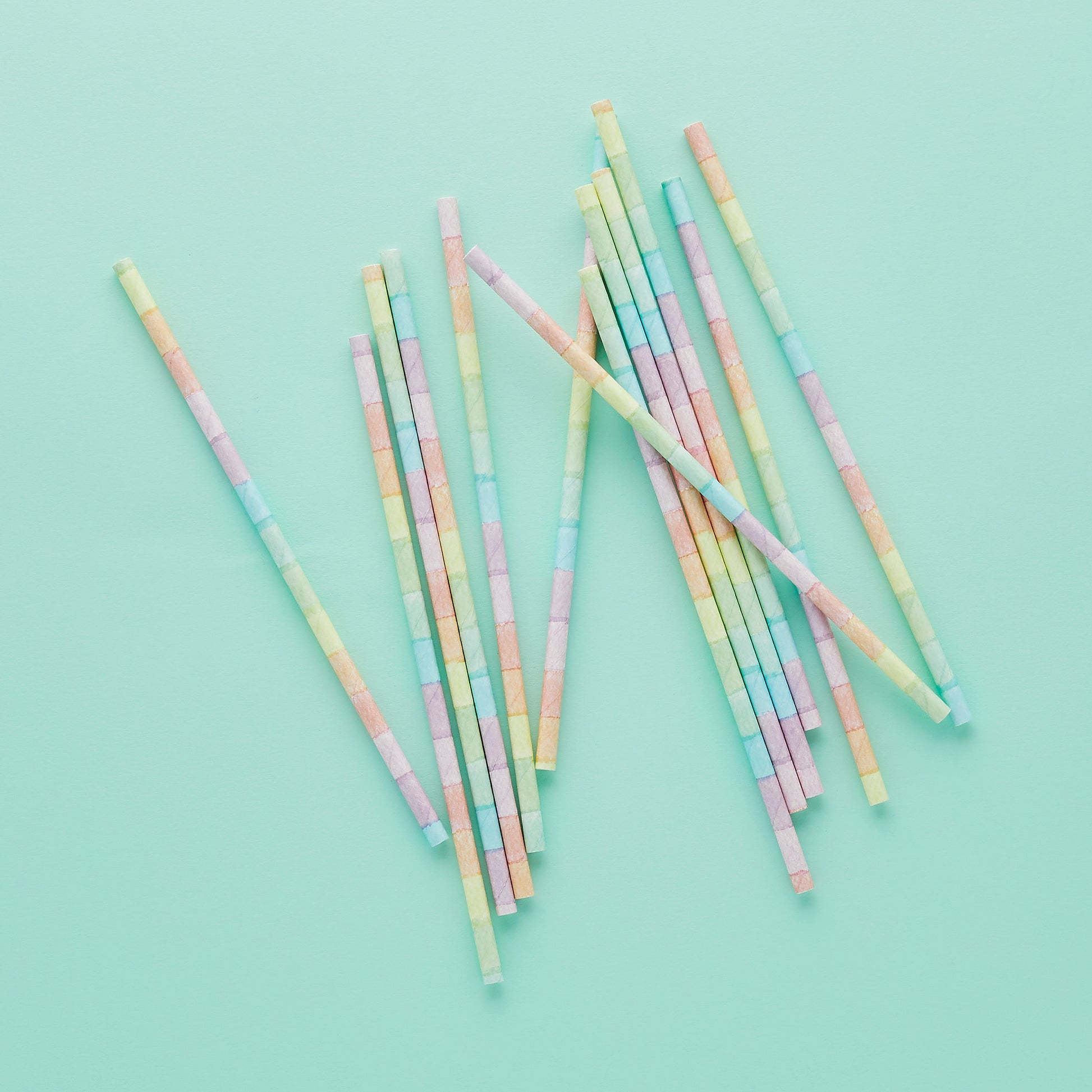 Pastel Rainbow Paper Straws (16 Pack)