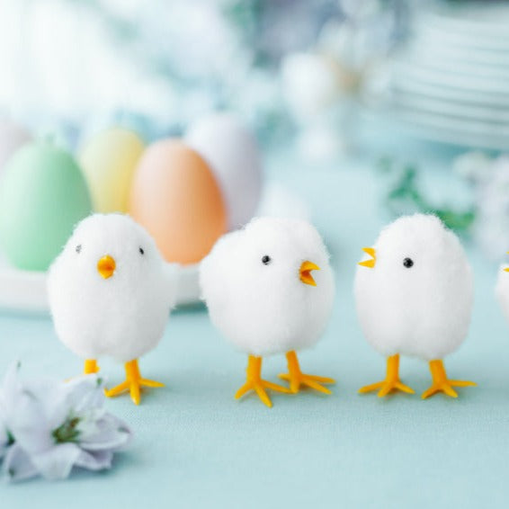 Easter chicken, set contains 9 pieces in white colour, height approx. 7 cm. (1 pkt / 9 pc.)