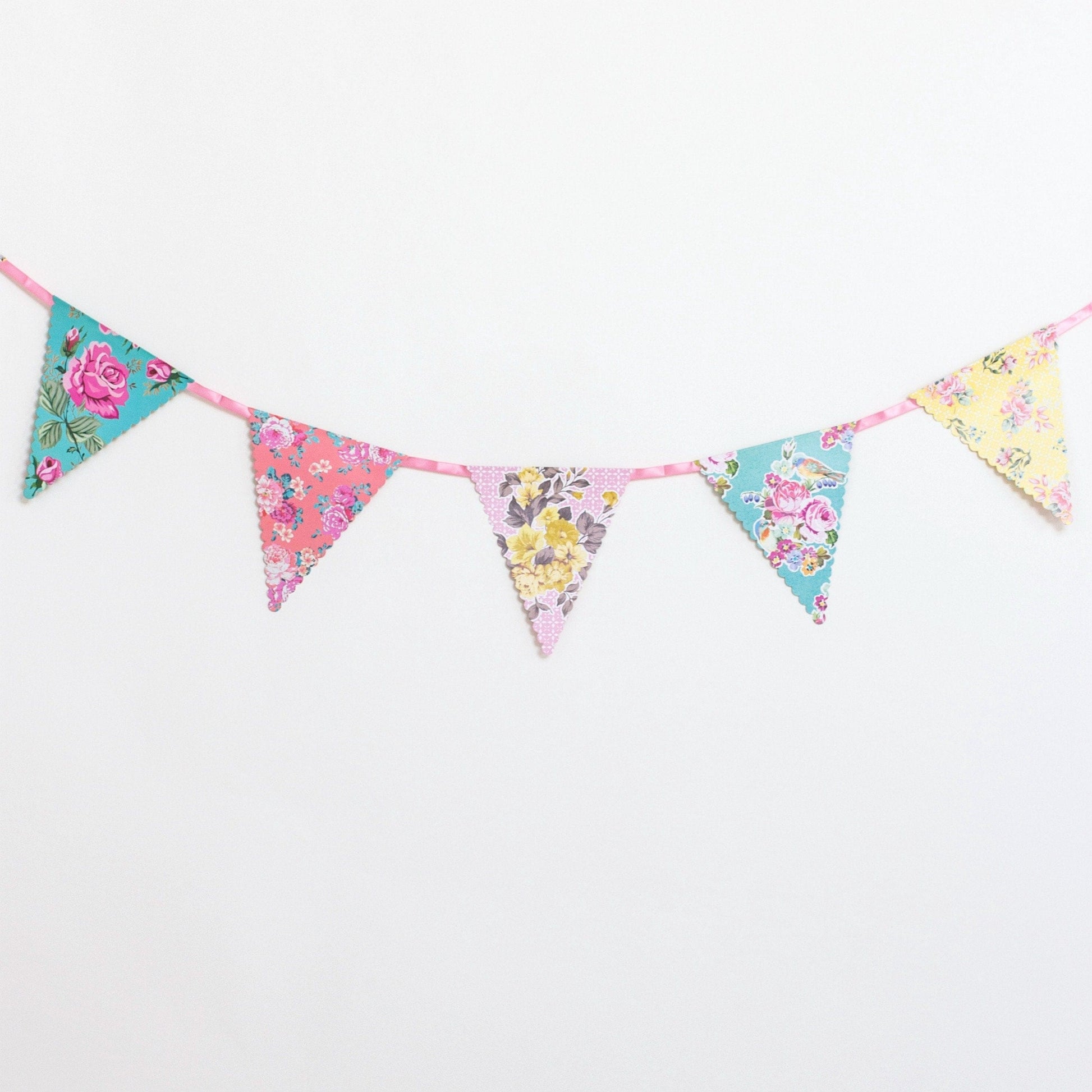 Floral Paper Bunting | Vintage Tea Party | Pretty Party Bunting Talking Tables