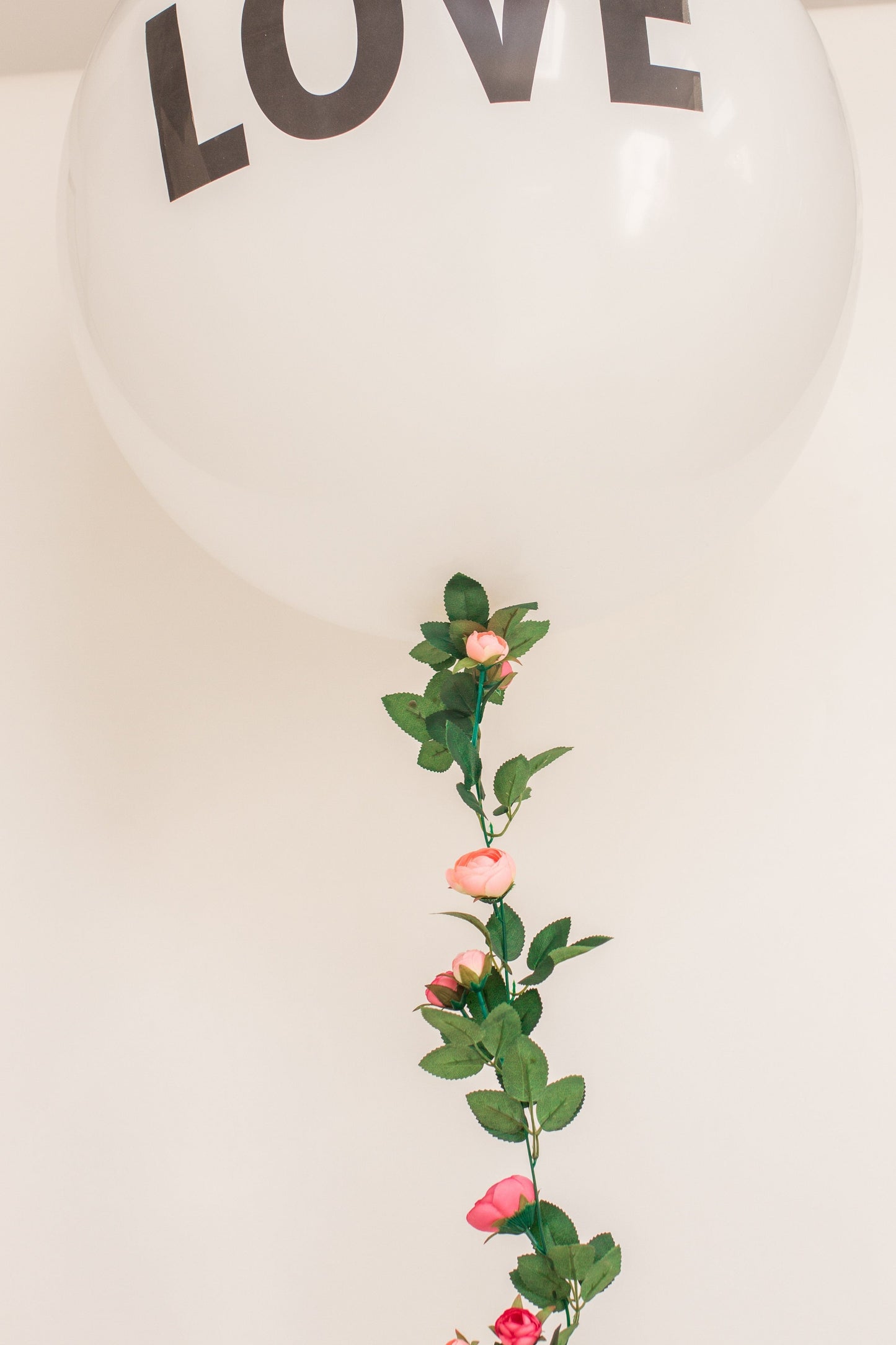 Flower Garland White | Artificial Flowers & Foliage for Parties Ginger Ray