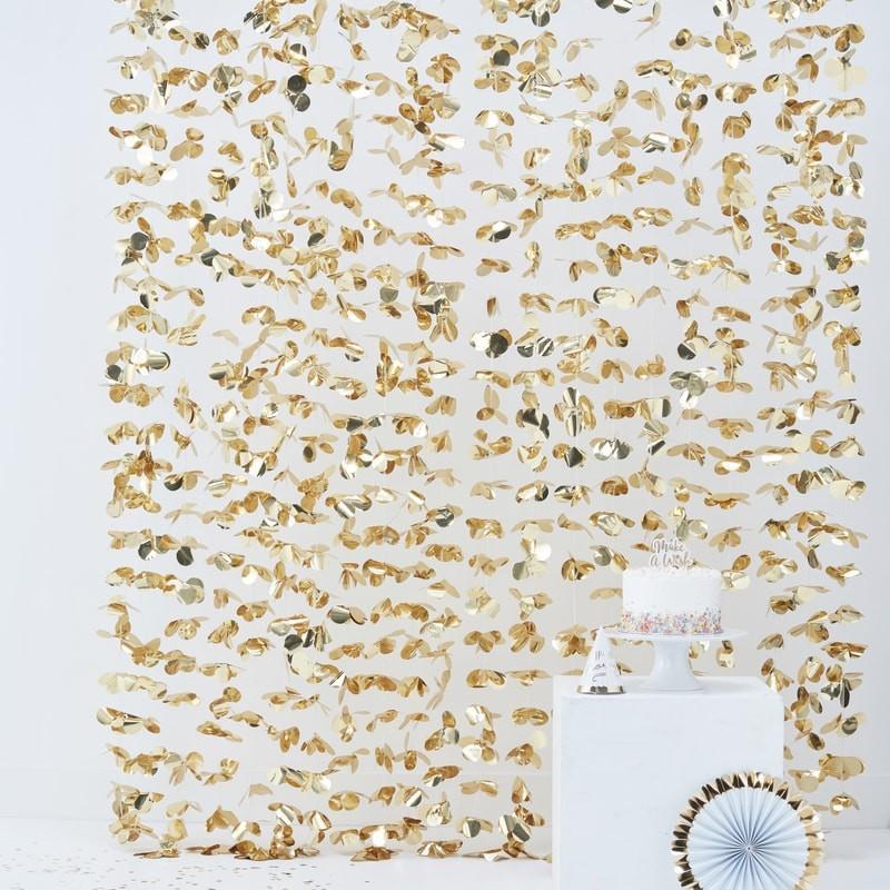 Gold Petal Backdrop - Photo Backdrop = Party Props and Decorations Ginger Ray