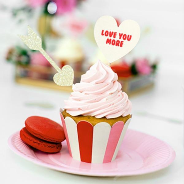 Love Heart Cake Toppers | Valentines Party Supplies | Modern Parties Party Deco