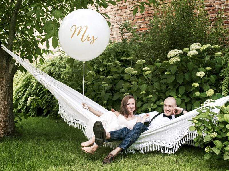 White Wedding Balloons | Mr & Mrs Balloons | Wedding Balloons Online Party Deco