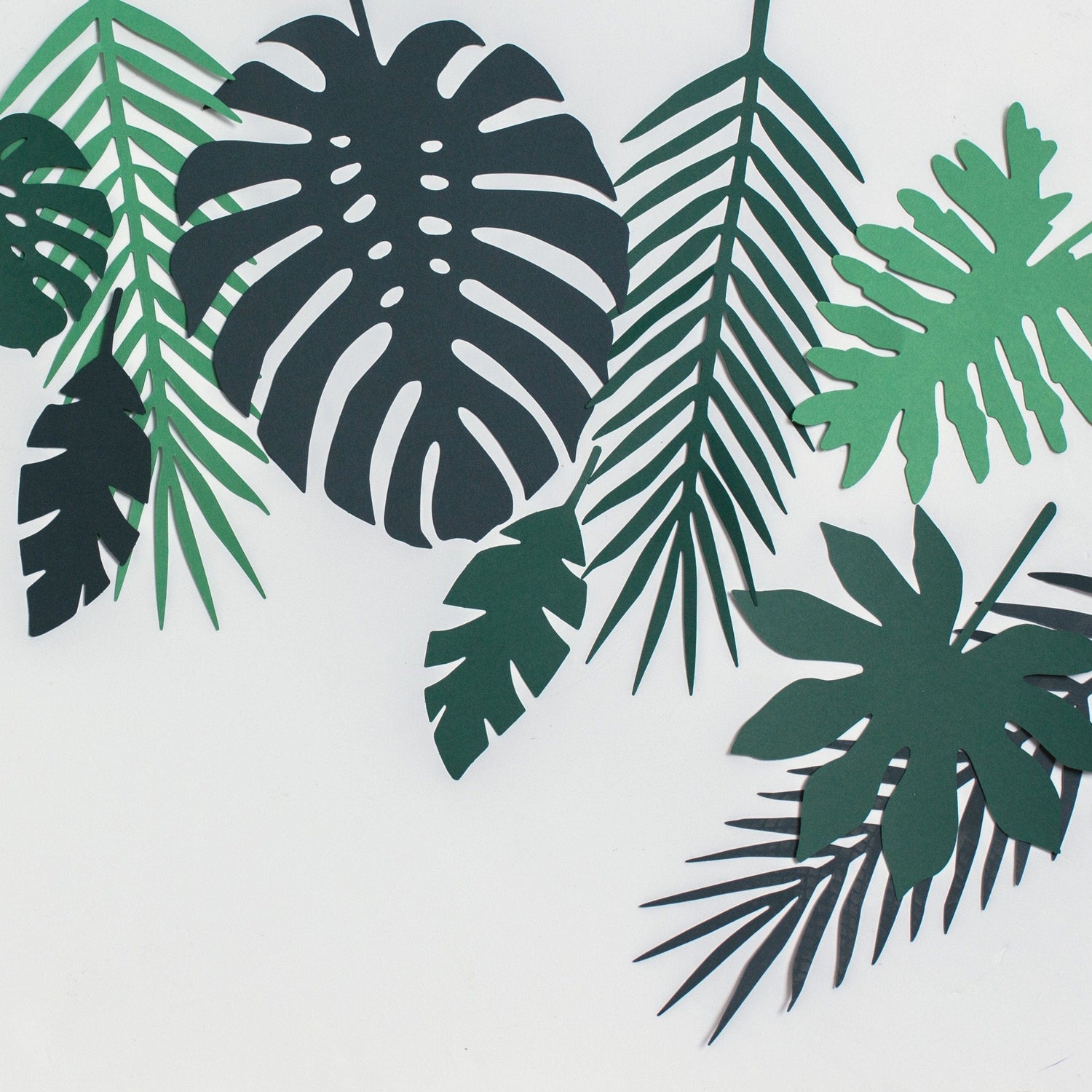 Tropical Leaves Decorations |  Moana Party Hawaiian Party Decor UK Party Deco