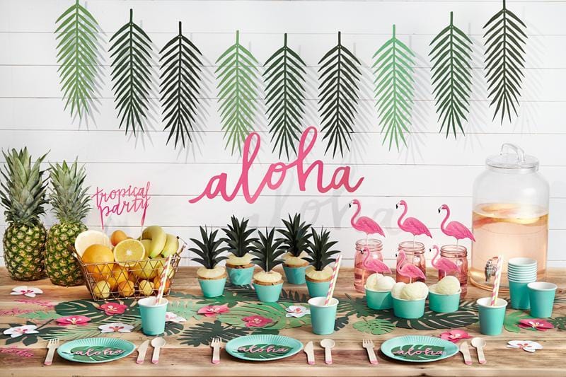 Tropical party deals decorations